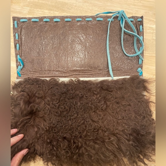 Handmade tooled clutch magpie west ( formerly known as k bar c) - Picture 2 of 4